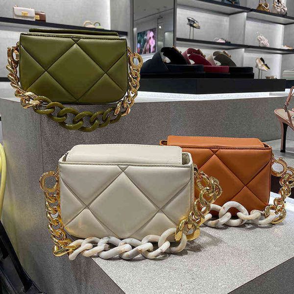 womens bag summer fashion metal women s lingge chain bag single shoulder messenger handbag 220517
womens bag summer fashion metal women s lingge chain bag single shoulder messenger handbag 220517