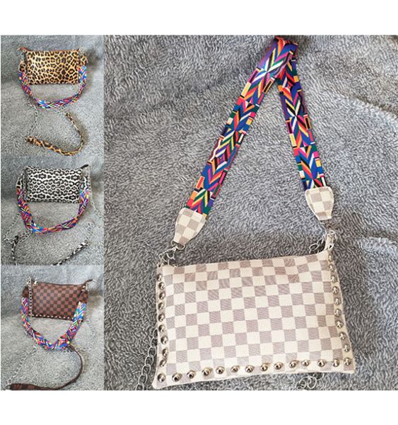 locked famou cross body shoulder bags practical casual light hasp flap wallets men women interior compartment popular shopping handbags anly
locked famou cross body shoulder bags practical casual light hasp flap wallets men women interior compartment popular shopping handbags anly