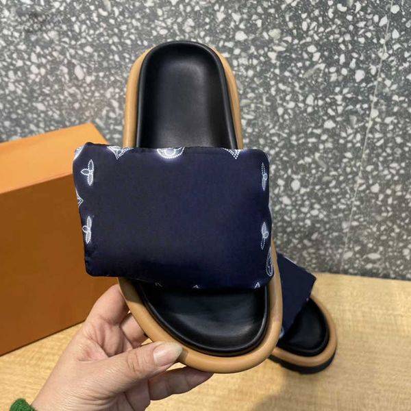 summer latest flat womens novelty slippers designer classics print sandals shoes comfortable leisure shoe superior quality soft down bread, Black
summer latest flat womens novelty slippers designer classics print sandals shoes comfortable leisure shoe superior quality soft down bread, Black
