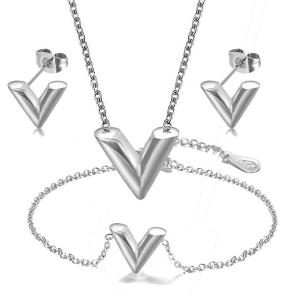 not faded classic design women mens hip hop v letter stud earings necklaces bracelets rock punk round wedding gift whole283w, Golden;silver
not faded classic design women mens hip hop v letter stud earings necklaces bracelets rock punk round wedding gift whole283w, Golden;silver