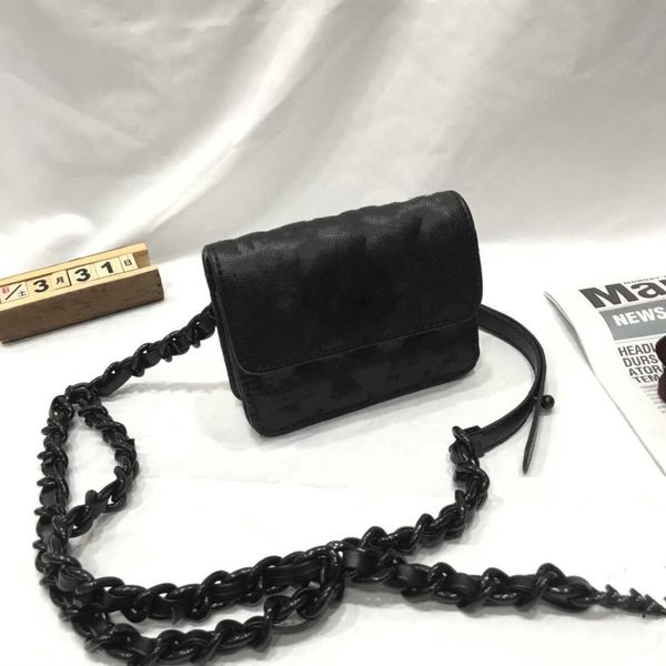 crossbody bags handbag 2021 ins chest pockets female boom bag worn fashionable joker small smalls leather bags in the summer of high-end des
crossbody bags handbag 2021 ins chest pockets female boom bag worn fashionable joker small smalls leather bags in the summer of high-end des