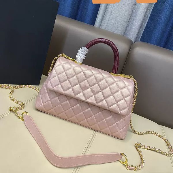 lyss lady flap glitter co tote bag coral pink blue white shimmer quilted designer bags gold-tone metal chain hardware handle handbag diamond 
lyss lady flap glitter co tote bag coral pink blue white shimmer quilted designer bags gold-tone metal chain hardware handle handbag diamond