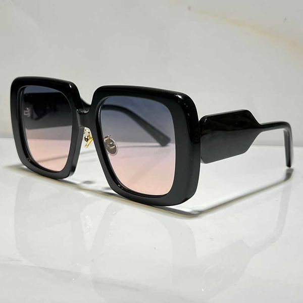 retro sunglasses anti-ultraviolet s2f summer style bo-bby plate full frame eyeglasses random box, White;black
retro sunglasses anti-ultraviolet s2f summer style bo-bby plate full frame eyeglasses random box, White;black