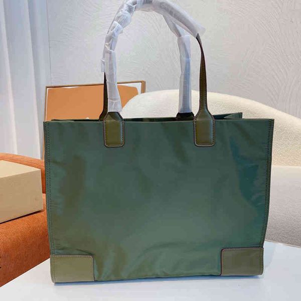 tote bags women luxury handbag shoulder leather designer waterproof dirt-resistant crossbody female shopping purses 220331
tote bags women luxury handbag shoulder leather designer waterproof dirt-resistant crossbody female shopping purses 220331