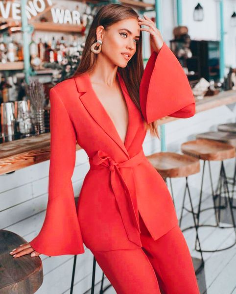 simple slim fit mother of the bride suits flare long sleeve wedding guest gowns women ladies plus size office tuxedos formal work party prom, Black;red
simple slim fit mother of the bride suits flare long sleeve wedding guest gowns women ladies plus size office tuxedos formal work party prom, Black;red
