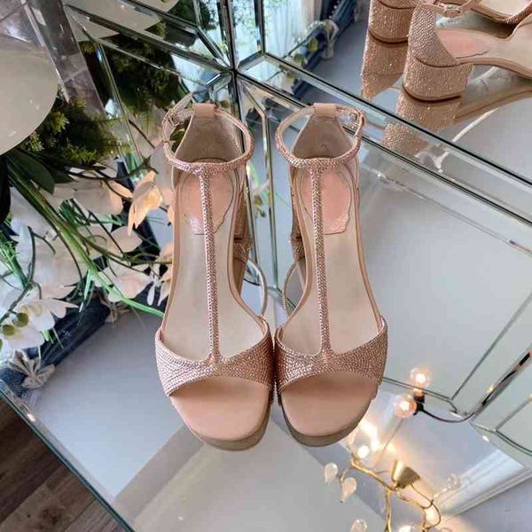 sandals modern square high-heeled women's sandals elegant sparkling crystal decoration open toe cap summer series, Black
sandals modern square high-heeled women's sandals elegant sparkling crystal decoration open toe cap summer series, Black