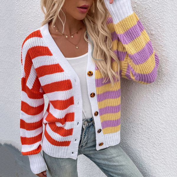 2022 autumn winter women knitted cardiagn jacket fashion single breasted contrast color sweaters female v neck loose casual coat, White;black
2022 autumn winter women knitted cardiagn jacket fashion single breasted contrast color sweaters female v neck loose casual coat, White;black