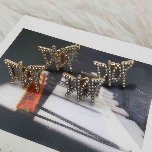 2022 factory wholesale new creative sense high version simple minority earrings women's dijia, Golden
2022 factory wholesale new creative sense high version simple minority earrings women's dijia, Golden
