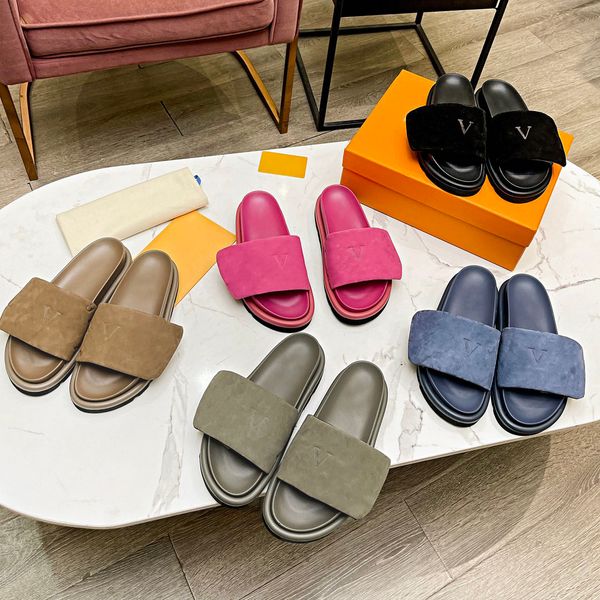 2022 latest pool pillow comfort mules men women fashion slippers ladies summer vibrant sandals puffy style classic slides 35-45, Black
2022 latest pool pillow comfort mules men women fashion slippers ladies summer vibrant sandals puffy style classic slides 35-45, Black