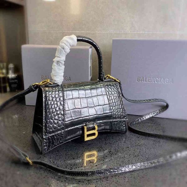 luxury b handbags designer 2022 leather hourglass bag crocodile high-end net red fashion messenger high version female 1cgz
luxury b handbags designer 2022 leather hourglass bag crocodile high-end net red fashion messenger high version female 1cgz