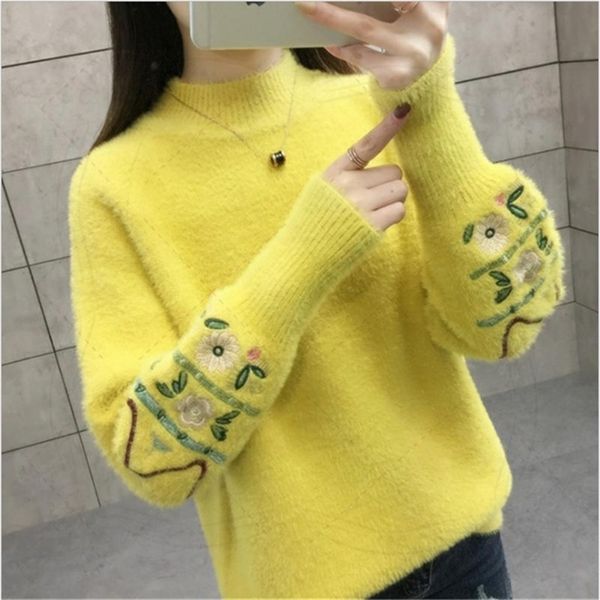 women o-neck wool sweaters long sleeve knitted casual embroidery pullovers thick autunm 201222, White;black
women o-neck wool sweaters long sleeve knitted casual embroidery pullovers thick autunm 201222, White;black