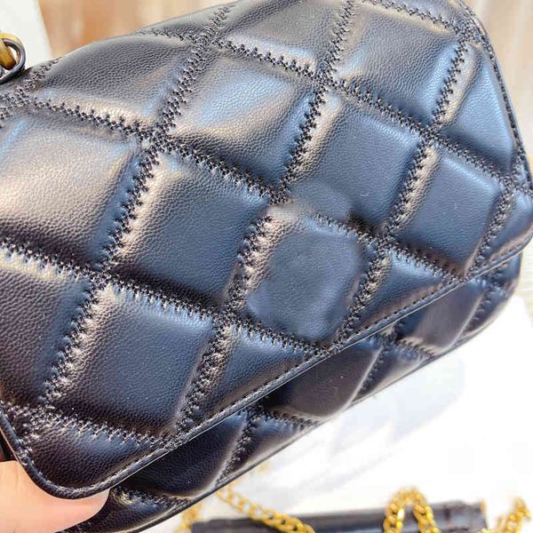 chain shoulder bag for women luxury brand classic genuine leather cowhide crossbody shoppings female purses 220330
chain shoulder bag for women luxury brand classic genuine leather cowhide crossbody shoppings female purses 220330