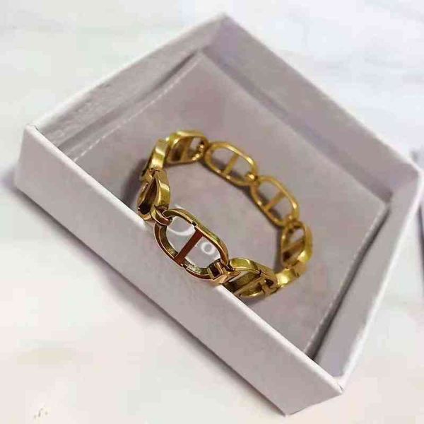 d home new red same temperament bracelet 2022 luxury brand fashion design versatile ladies jewelry, Black
d home new red same temperament bracelet 2022 luxury brand fashion design versatile ladies jewelry, Black