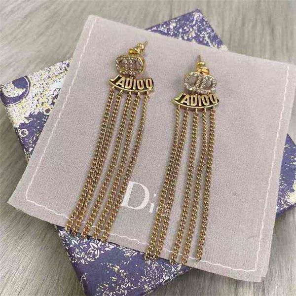 jewelry 50% off 2022 letter diamond chain long brass earrings female 925 silver needle, Golden
jewelry 50% off 2022 letter diamond chain long brass earrings female 925 silver needle, Golden