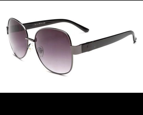 sunglasses fashion adumbral filter the light classics ultraviolet-proof full frame colors optional high-quality 4242, White;black
sunglasses fashion adumbral filter the light classics ultraviolet-proof full frame colors optional high-quality 4242, White;black