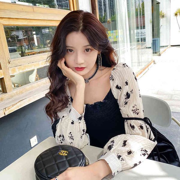 casual dresses autumn velvet women's dress french patchwork fresh and thin waist floral women x82c, Black;gray
casual dresses autumn velvet women's dress french patchwork fresh and thin waist floral women x82c, Black;gray