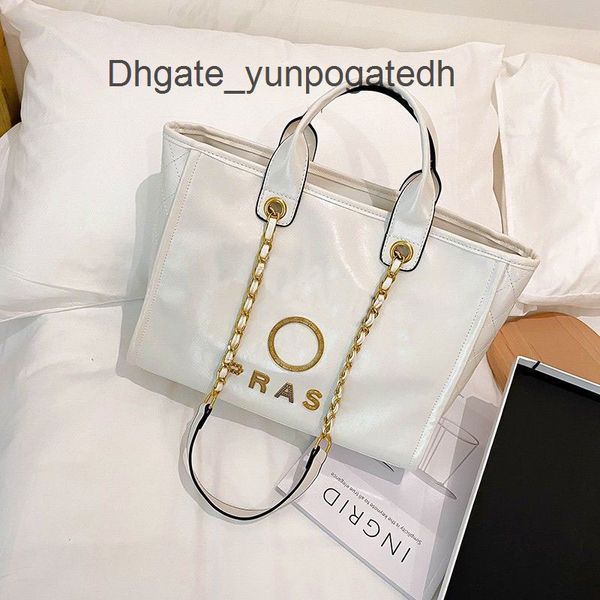 brand classic women's handbags beach bags luxury ch metal badge tote bag designer small mini evening handbag female capacity large leat, Black;red
brand classic women's handbags beach bags luxury ch metal badge tote bag designer small mini evening handbag female capacity large leat, Black;red