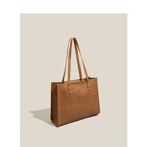 duffel bags maxdutti large capacity fashion bag women's spring printed tote messenger single shoulder armpit
duffel bags maxdutti large capacity fashion bag women's spring printed tote messenger single shoulder armpit
