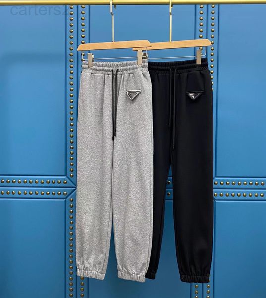 women's jeans designer 22 early spring new pr letter triangle metal brand guard pants simple and loose fashion leggings casual for love, Blue
women's jeans designer 22 early spring new pr letter triangle metal brand guard pants simple and loose fashion leggings casual for love, Blue