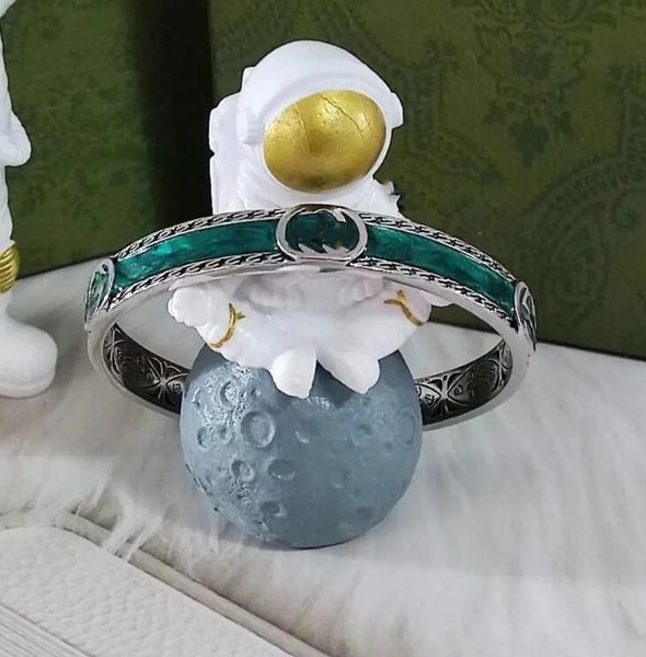 letter g luxury jewelry gold chain pendants hipping bijoux designer cci 925 thai silver interlocking green enamel opening bracelet
letter g luxury jewelry gold chain pendants hipping bijoux designer cci 925 thai silver interlocking green enamel opening bracelet