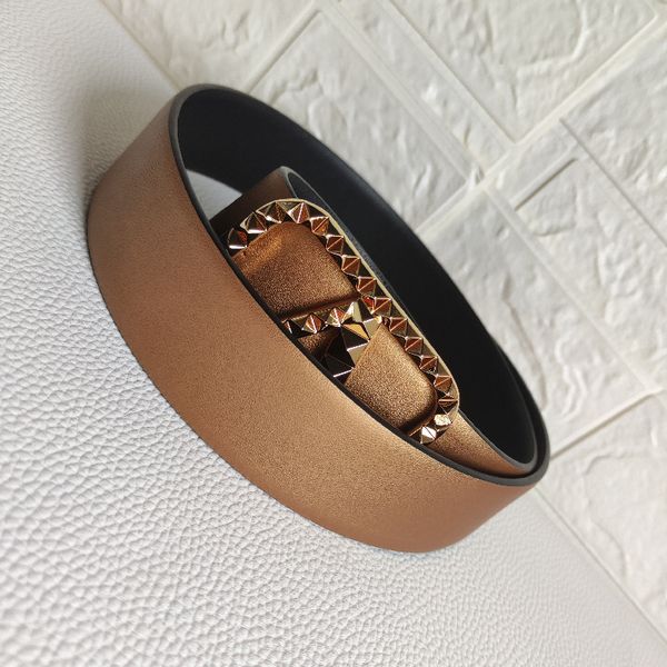 double sided use belt 4cm factory outlet luxury brand fashion badge fashion jewelry clothing gold pattern button, Black;brown
double sided use belt 4cm factory outlet luxury brand fashion badge fashion jewelry clothing gold pattern button, Black;brown