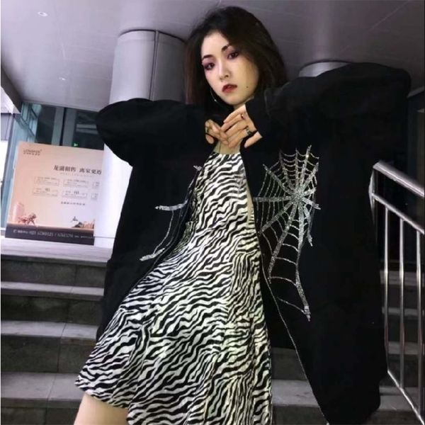 gothic spider web zipper hoodie women punk long sleeve loose oversized sweatshirt autumn casual streetwear coat 220809, Black
gothic spider web zipper hoodie women punk long sleeve loose oversized sweatshirt autumn casual streetwear coat 220809, Black