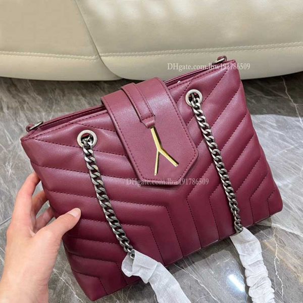 luxury leather shoulder bag fashion tote designer handbag woman chest pack lady chains diamond lattice thread handbags for women hasp flap c
luxury leather shoulder bag fashion tote designer handbag woman chest pack lady chains diamond lattice thread handbags for women hasp flap c