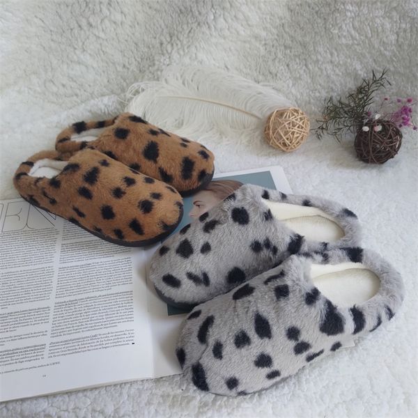 rabbit fur leopard print slippers indoor quiet soft sole household light warm plush slippers, Black
rabbit fur leopard print slippers indoor quiet soft sole household light warm plush slippers, Black