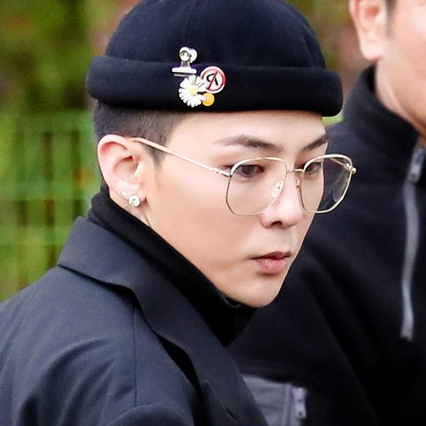 50% discount for factory direct salesni ni's same g family eyeglass frame women's gold wire korean version polygonal anti blu ray, White;black
50% discount for factory direct salesni ni's same g family eyeglass frame women's gold wire korean version polygonal anti blu ray, White;black