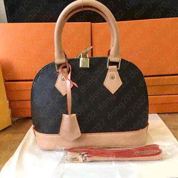 2022 with lock and tag alma bb 25cm fashion women shoulder bags chain messenger bag leather handbags shell wallet purse cosmetic crossbody b
2022 with lock and tag alma bb 25cm fashion women shoulder bags chain messenger bag leather handbags shell wallet purse cosmetic crossbody b