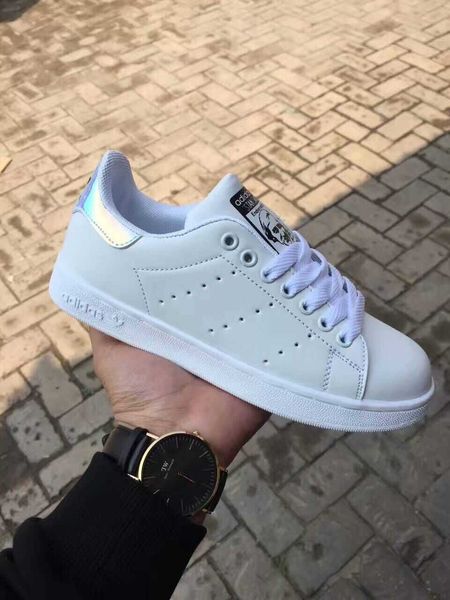 2022 men women flat shoes green black white navy blue rainbow stan fashion mens trainer outdoor sports shoes size 36-44 w002
2022 men women flat shoes green black white navy blue rainbow stan fashion mens trainer outdoor sports shoes size 36-44 w002