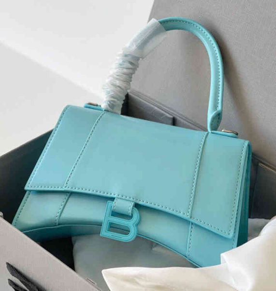 designer 2022 handbags balencaigbag luxury hourglass bag crocodile pattern handbag niche net red messenger bag wallet
designer 2022 handbags balencaigbag luxury hourglass bag crocodile pattern handbag niche net red messenger bag wallet