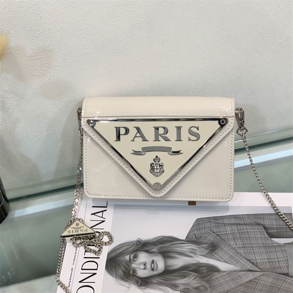 purses us square foreign style women's triangle standard chain bright net red messenger patent leather shoulder bag 2022 new
purses us square foreign style women's triangle standard chain bright net red messenger patent leather shoulder bag 2022 new