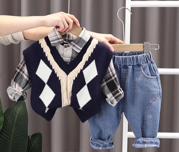 2022 children's clothing wholesale network red bear sweater vest long sleeve shirt casual pants three piece set boys g6, Blue
2022 children's clothing wholesale network red bear sweater vest long sleeve shirt casual pants three piece set boys g6, Blue