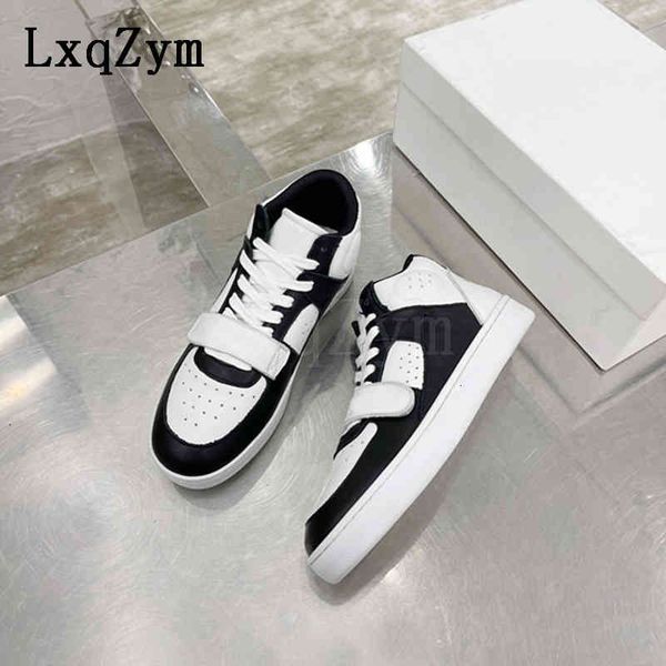 dress shoes brand outdoor women casual thick sole sport female sneakers lace up flat round toe for, Black
dress shoes brand outdoor women casual thick sole sport female sneakers lace up flat round toe for, Black