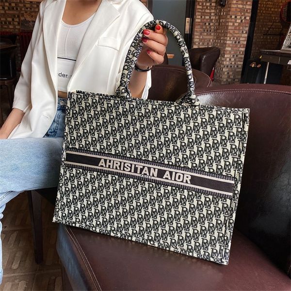 10% off 2022 new fashion trendy bags net star same canvas large capacity women short haul handbag shopping tote
10% off 2022 new fashion trendy bags net star same canvas large capacity women short haul handbag shopping tote