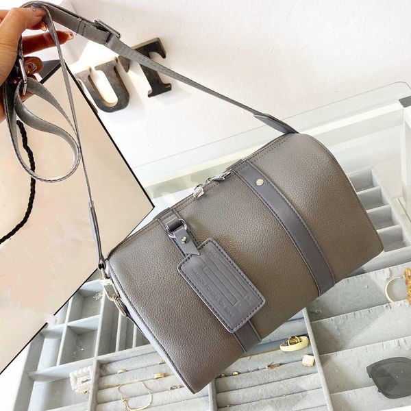 2022 bag designer bags crossbody shoulder bags luxury speedy straps nigo keepall genuine leather handbags
2022 bag designer bags crossbody shoulder bags luxury speedy straps nigo keepall genuine leather handbags