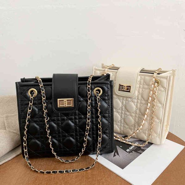 winter new large capacity tote rhombic embroidered single shoulder bag 2022 luxury brand fashion design women's sachet
winter new large capacity tote rhombic embroidered single shoulder bag 2022 luxury brand fashion design women's sachet