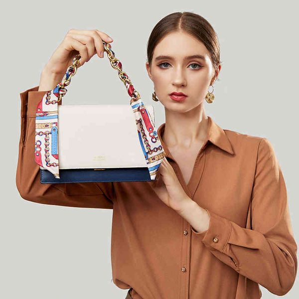 women 2022 new style chain small portable single shoulder leather women's bag2022 trendy fashion design ladies sachet
women 2022 new style chain small portable single shoulder leather women's bag2022 trendy fashion design ladies sachet