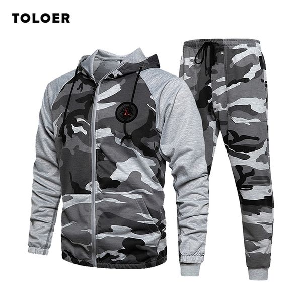 men camo tracksuit hooded two pieces set men autumn outerwear sweatshirts male jacketpants set sporting clothing 201109, Gray
men camo tracksuit hooded two pieces set men autumn outerwear sweatshirts male jacketpants set sporting clothing 201109, Gray