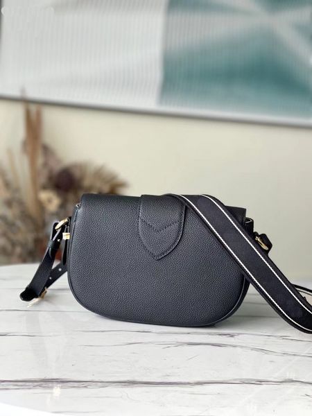 fashion luxurys shoulder bag onthego medium tote women designers handbags by the pool monograms embossing messenger designer bags 967
fashion luxurys shoulder bag onthego medium tote women designers handbags by the pool monograms embossing messenger designer bags 967