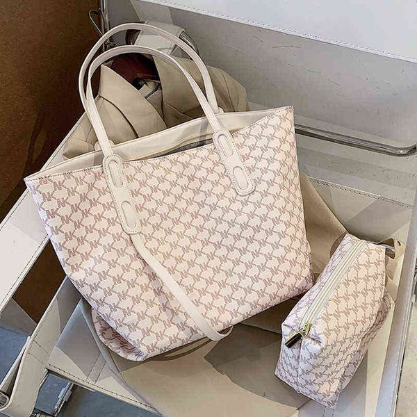 factory online export designer brand bags tote large capacity new fashion spring net red portable women's one shoulder underarm special
factory online export designer brand bags tote large capacity new fashion spring net red portable women's one shoulder underarm special