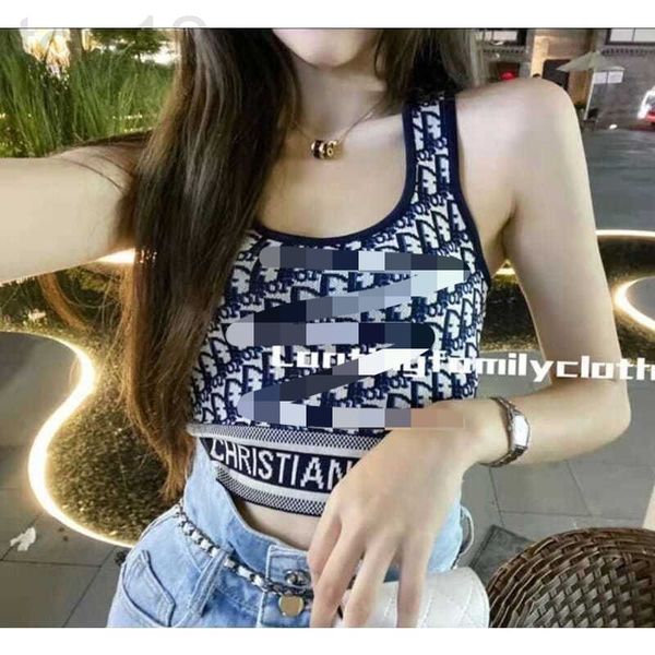 women's t-shirt designer 2022 summer new d family jacquard letter short old flower sleeveless suspender vest women, White
women's t-shirt designer 2022 summer new d family jacquard letter short old flower sleeveless suspender vest women, White