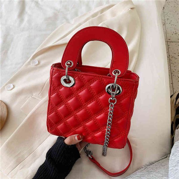 fashion embroidered thread women's shoulder bag 2022 new lingge princess diana messenger bag luxury designer
fashion embroidered thread women's shoulder bag 2022 new lingge princess diana messenger bag luxury designer