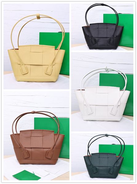 cow leather the arco bags 23cm xw06091 new fashion hand knit totes women purse shoulder bag single accrossbag
cow leather the arco bags 23cm xw06091 new fashion hand knit totes women purse shoulder bag single accrossbag