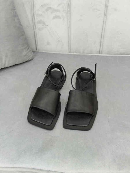 dress shoes spring and summer assigo square head flat bottom sandals with one-sided open toe roman casual women's shoes, Black
dress shoes spring and summer assigo square head flat bottom sandals with one-sided open toe roman casual women's shoes, Black