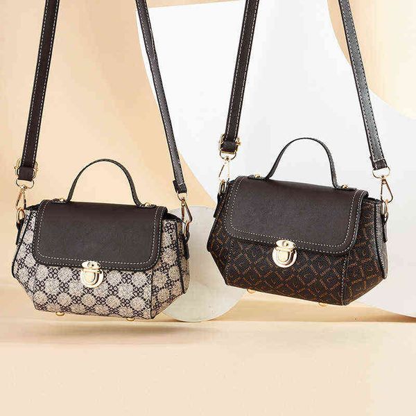 and wear printed women's summer new style small single shoulder msenger bag2022 factory online export fashion trendy brand ladies handb
and wear printed women's summer new style small single shoulder msenger bag2022 factory online export fashion trendy brand ladies handb