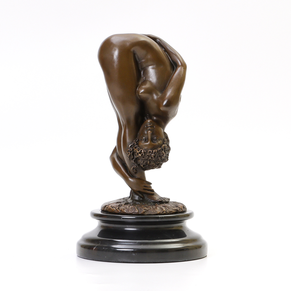 bronze nude bent over woman statue sculpture modern naked girl art collection decor, Silver
bronze nude bent over woman statue sculpture modern naked girl art collection decor, Silver