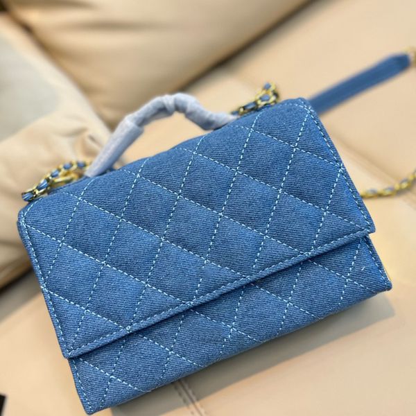 classic luxury ladies designer handbag wallet bags mini flip gold chain coin purse diamond quilted retro fashion crossbody shoulder cosmetic
classic luxury ladies designer handbag wallet bags mini flip gold chain coin purse diamond quilted retro fashion crossbody shoulder cosmetic