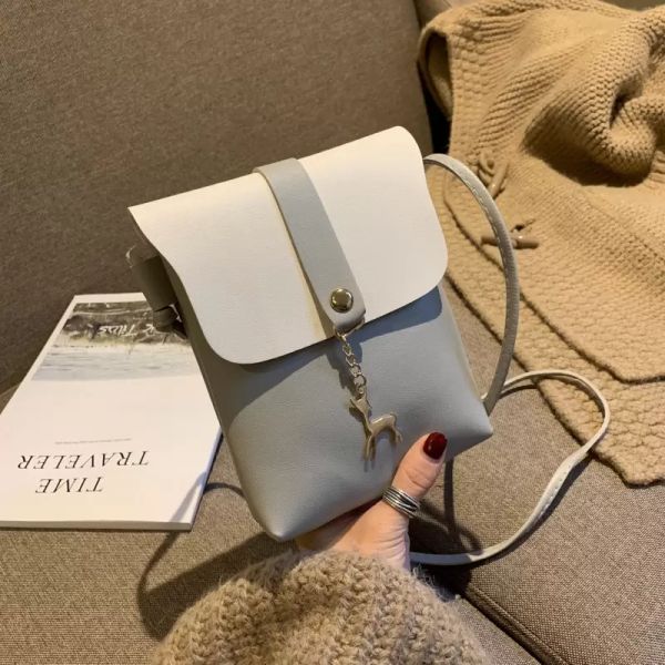 handbag for women designer 2021 new casual bag mobile phone bag personality deer charm single shoulder diagonal bag purse bolsa
handbag for women designer 2021 new casual bag mobile phone bag personality deer charm single shoulder diagonal bag purse bolsa